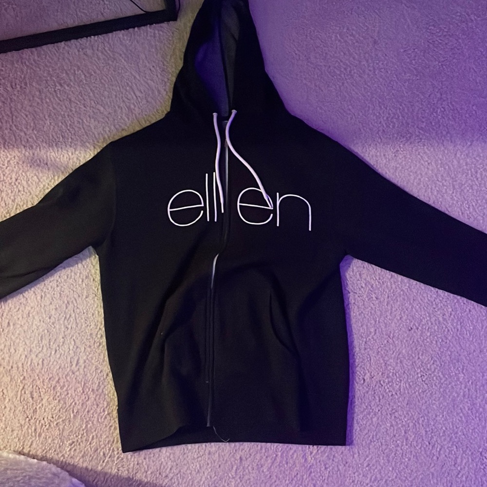 Ellen Degeneres jacket, Medium, Black and white
